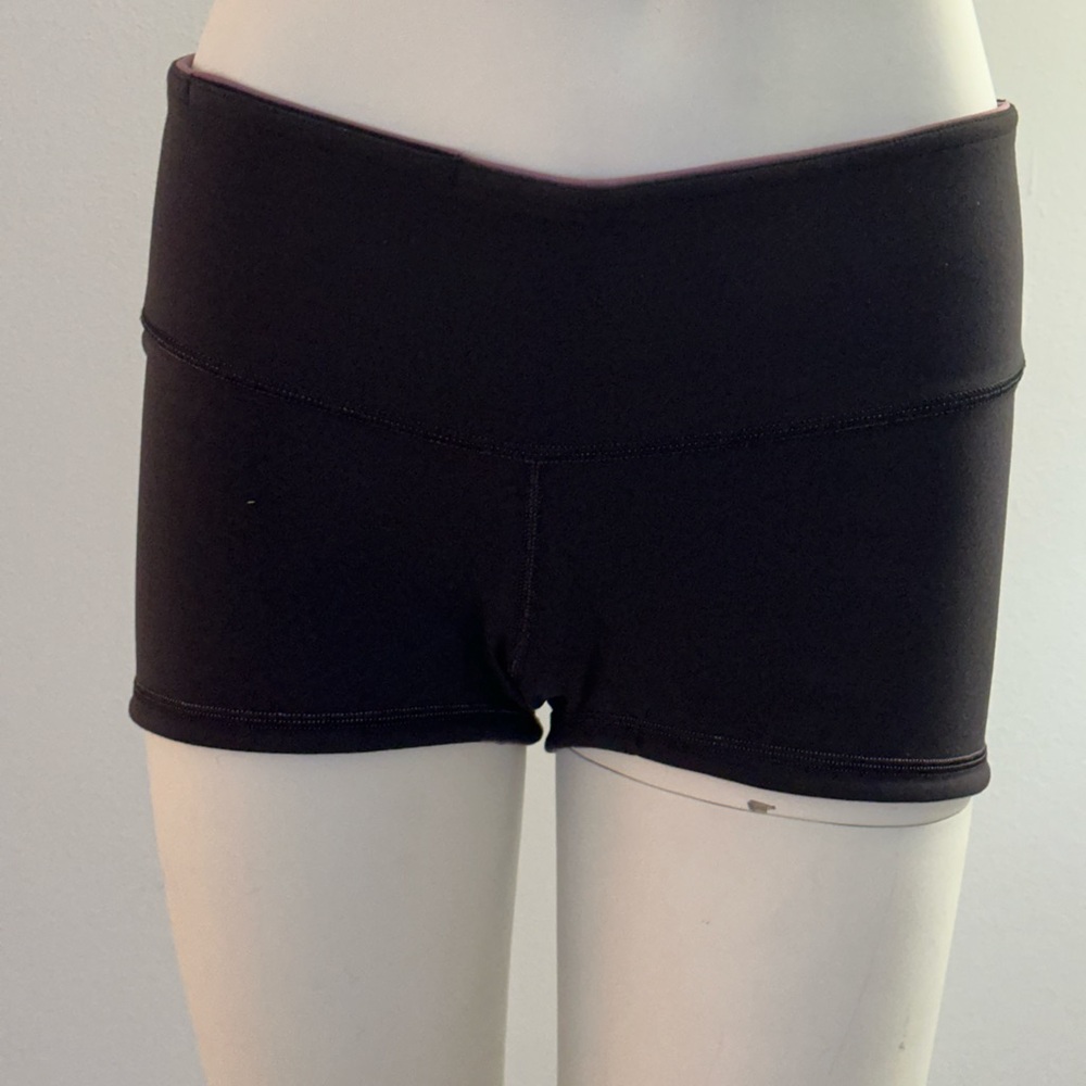 lululemon athletica Women's Purple and black Shorts Reversible